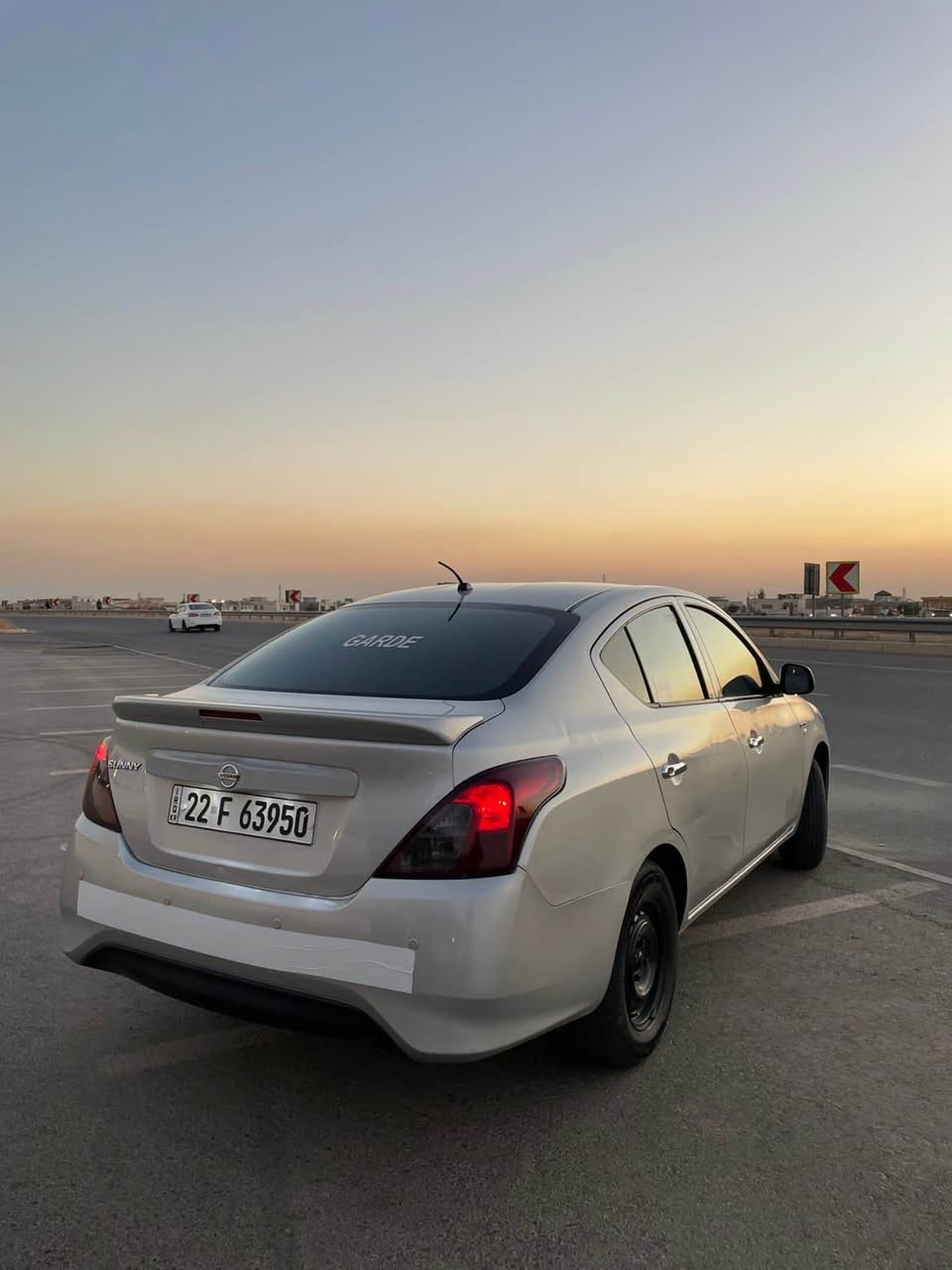 nissan suuny 2018 ٤پارچە لەسەر شوخت بێ ناوگرتن بێ ئێڕباگ بێ ژۆرێ سەیارەکە نمونیە لە جوانی و خواێنی گێڕ و مەکینە بەشەرت تەبریت بەشەرت هەموو قلبی بەشەرت تەقەو ڕەقەی بەشەرت. *********** whtas app Singapore
