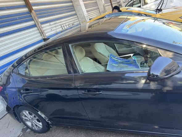 ‏سلام عليكم‏
 النترا ‏أمريكي 2017
‏ سيارة بدون حادث
‏بس بيها ملاحظات واضح في الصور
‏ بها شوية بارد واضح بالصور
‏ كير مكينة بلادي
‏صدر الأمامي خلفي نظيف
‏تخم تاير جديد 
‏ ماشية السيارة 124 
‏ مكان السيارة بغداد 
 رقم السيارة الجديد 
‏سنوية جديدة 
‏سعر السيارة122
‏سيارة باسمي 
‏وصفات معروفة أمامك 
‏رقم التلفون ***********
