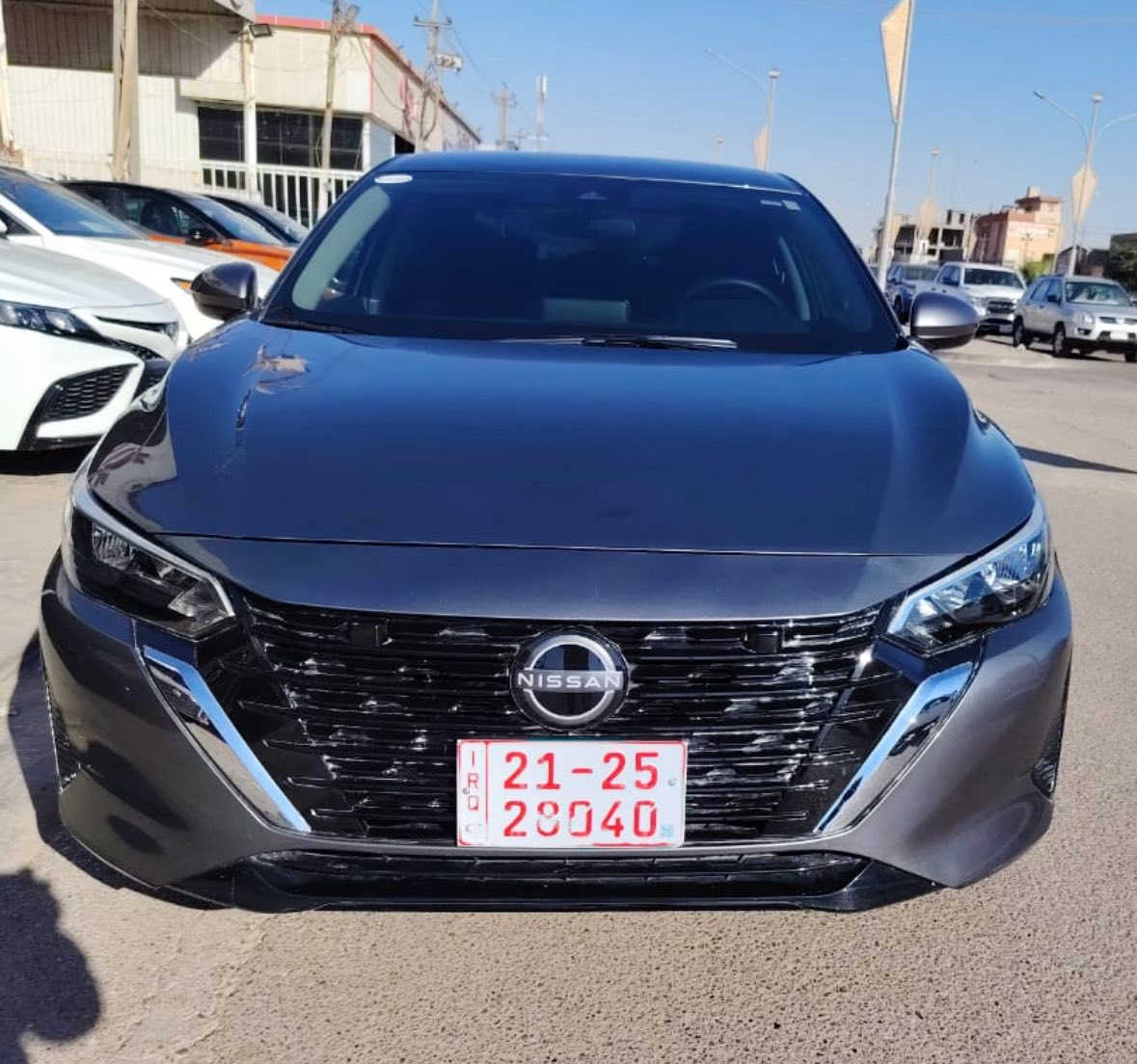 *تحية طيبة لجميع المتابعين*
*****السعر 132 ورقة *****
للبيع نيسان سنترا. 
موديل 2024 مواصفات SV
العداد 6900 mil.👌
رقم الشاصي 3N1AB8CV0RY374716. 

مواصفات SV
دخول ذكي
بصمة تشغيل 
كاميرا خلفية 
رادار امامي وخلفي. 
نقطة عمياء. 
حساسات.  
فول تحكم ستيرن. 

صور الحادث وتقرير السونار مرفق في الاعلان. 

السيارة كاتي تترقم شمال العراق. 
اربيل *سليمانية *دهوك

للاستفسار اكثر عن السيارة يرجى مراجعة معرض المربد لتجارة السيارات. كركوك حي الخضراء شارع المعارض. 

او الاتصال على الرقم 
***********
