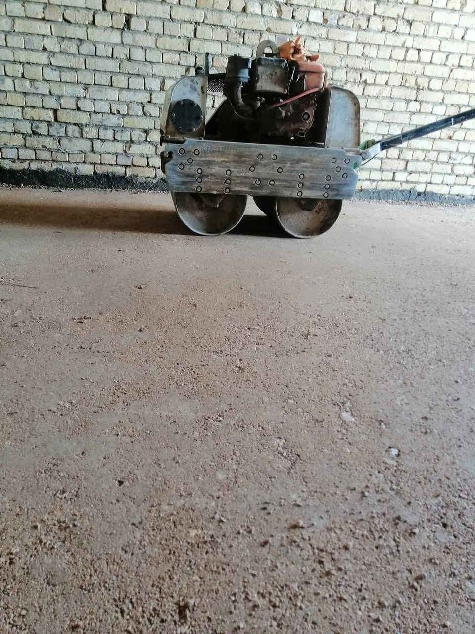 شغل حدل حسب الطلب حادله ام الطن حدل المنازل والبتلوات والاراضي وجميع طبقات السبيس والتراب والحصى 
***********
