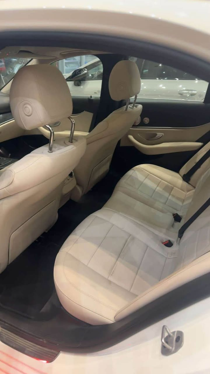 سعر مميز فقط 295$ 
مارسدس 2023
فول مواصفات 
رقم بغداد 
ماشية 16 الف
صوره الحادث ورقم الشاصي موجود 
***********
