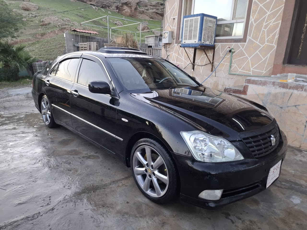 شاهينة موس ٢٠٠٦ رؤيال ويل دةنكة رةش ناو رةساسى كامل سبؤرت كراوة كةورة بة كةورة ١٨٢ كامل مسرةف تبريد و گةرم بةشةرت بيش و دوا حاسة بيليدراو وةقرج دةعم نرخ ٦٢ وتوزيك مجال *********** كلار
