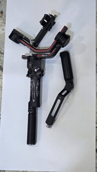 رونين rs3 pro و جديد 85 mm sony اثنينهن سوا سعرهن مليون توصيل موجود ال...