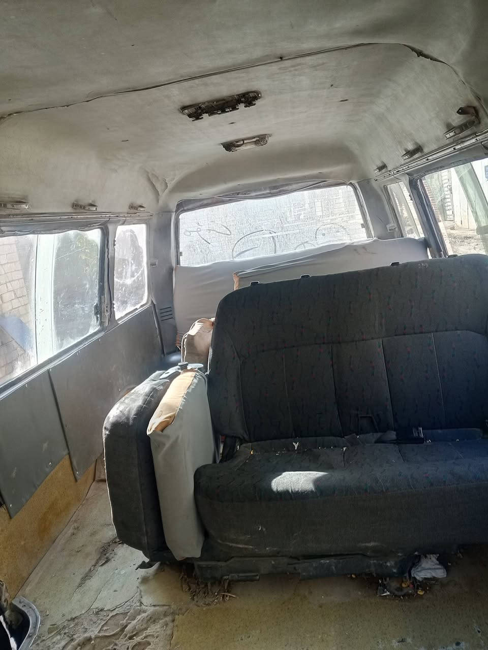 السلام عليكم كيا آسيا موديل 94رقم احمر مكينة لا تنقيص ولا تبخير باتري جديد  اتكفل سرقة وعشائر السعر 22 وبيهة مجال مكاني بغداد زعفرانية للاستفسار ***********
