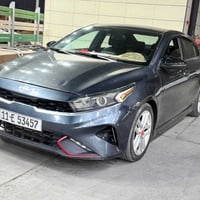 للبيع كيا فورتي جي تي  2021  رقم بغداد  مكينه 2000 دوش  بصمه  شاشه كبي...