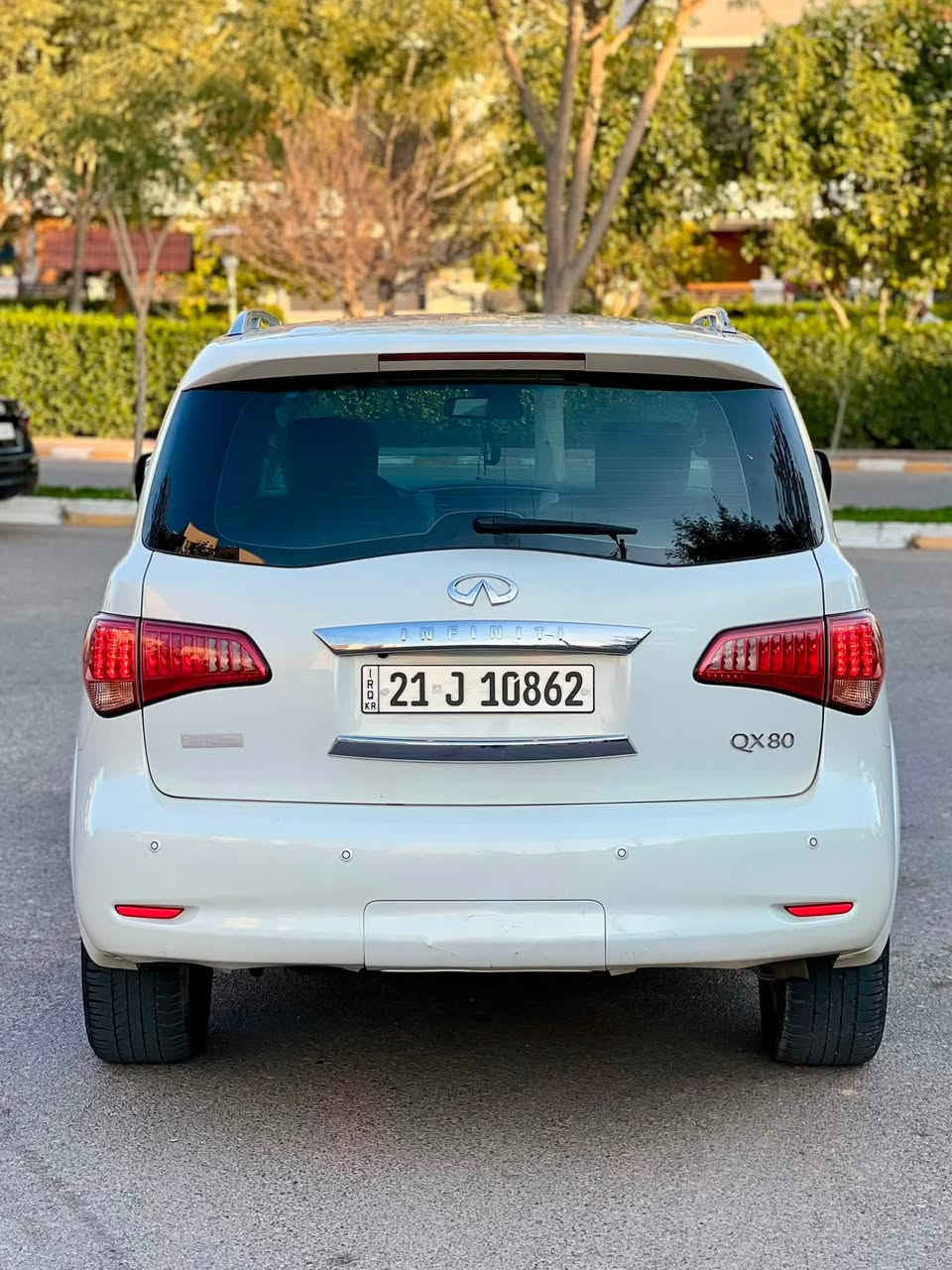 بـ185 و بيها مجال 
انفنتي QX80 خليجية وكالة سردار مكفولة كفالة عامة بدون حادث بدون صبغ كير و محرك بشرط فول مواصفات كشنات vip سيارة كلش نظيفة 
كشنات تدفئه و تبريد 
رادارات كامرات 360 
تحديد مسار و كروز سرعة 
صندوق كهرباء 
ثلاجة
مري كهرباء
تبريد 3 قطع
عنوان ديالى خانقين 
تواصل ***********

