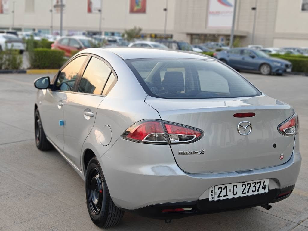 ***********
MAZDA zoom 2                 2015
ماشااللە زۆر جوان و نمونە بێ بۆیاخ بێمەسرەف
گێڕومەکینەو تەبرید و هەموو گیانی بەشەرت
بەنزین زۆر کەم ئەخوات
84$گەڵاوکەمێک معامەلە
گۆڕینەوەش ئەکەم السليمانية, العراق
