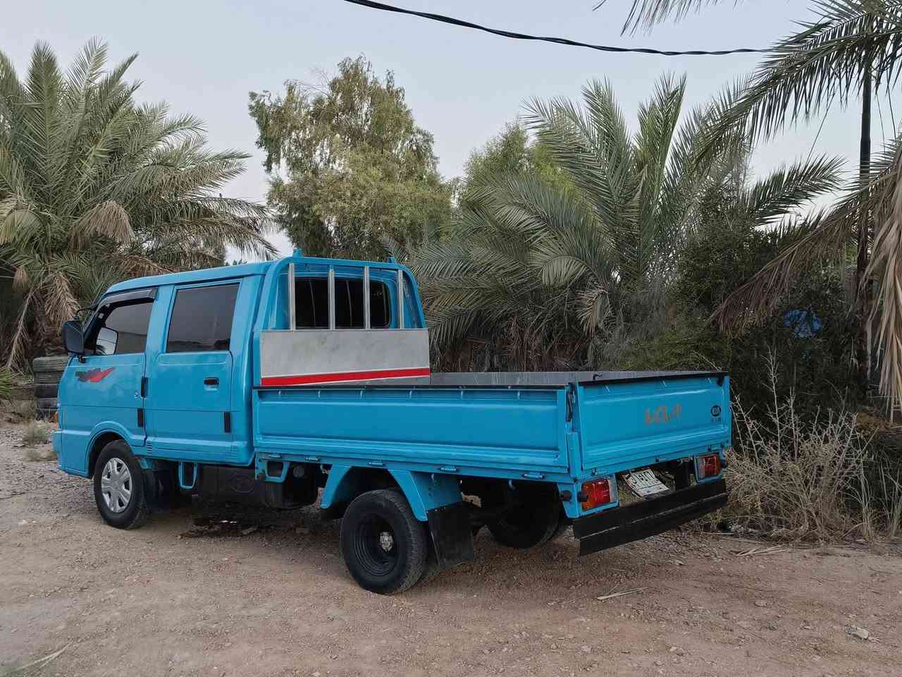 السلام عليكم سياره للبيع موديل 96 سياره مكفولة، جديده حيل مال جناي كير مكينه حداديه كهربايات مشط كله جديد رقم شاصي واضح ***********
