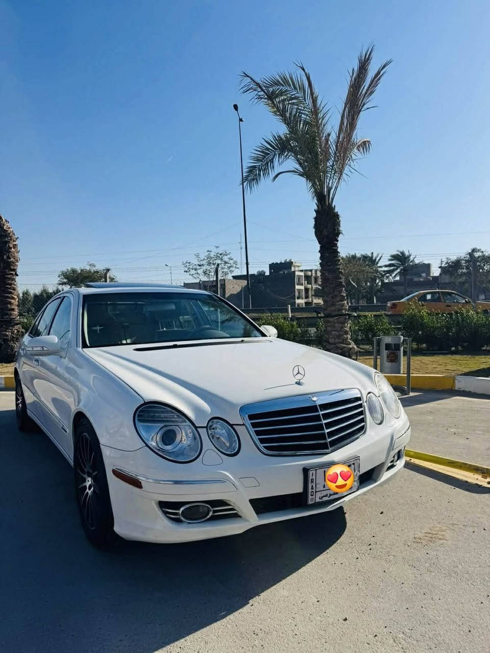 مرسيدس بنز…الأفضل ولا شيء سواه ✨❤️
نقدم لكم ايقونة الفخامة W211
Mercedes-Benz E 320
انتاج 2003
بدون حادث فقط صبغ جمالي باب وبنيد✅
السياره جديدة بمعنى الكلمة
سيرفس كامل من منضومة بانزين ومنضومة تبريد 

للتواصل والاستفسار للجادين فقط 
***********
ولمعرفة السعر  كتابة تم بالتعليقات بغداد, العراق
