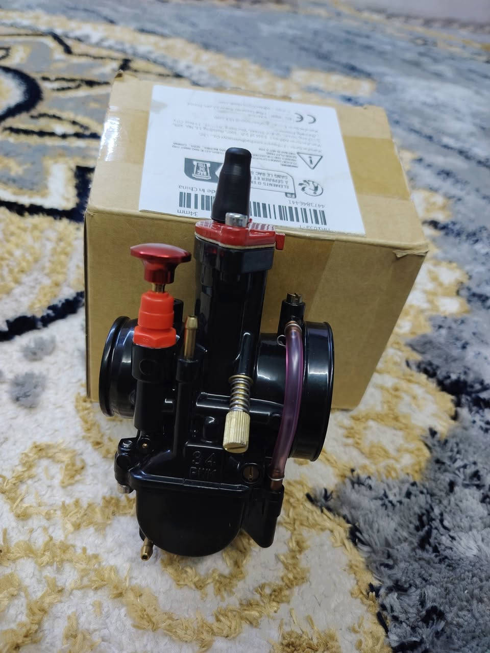 سلام عليكم كابريتر رياضي للبيع حجم 34
مال مطارح طلع بل امازون كبريتر قوي رقمي ***********
