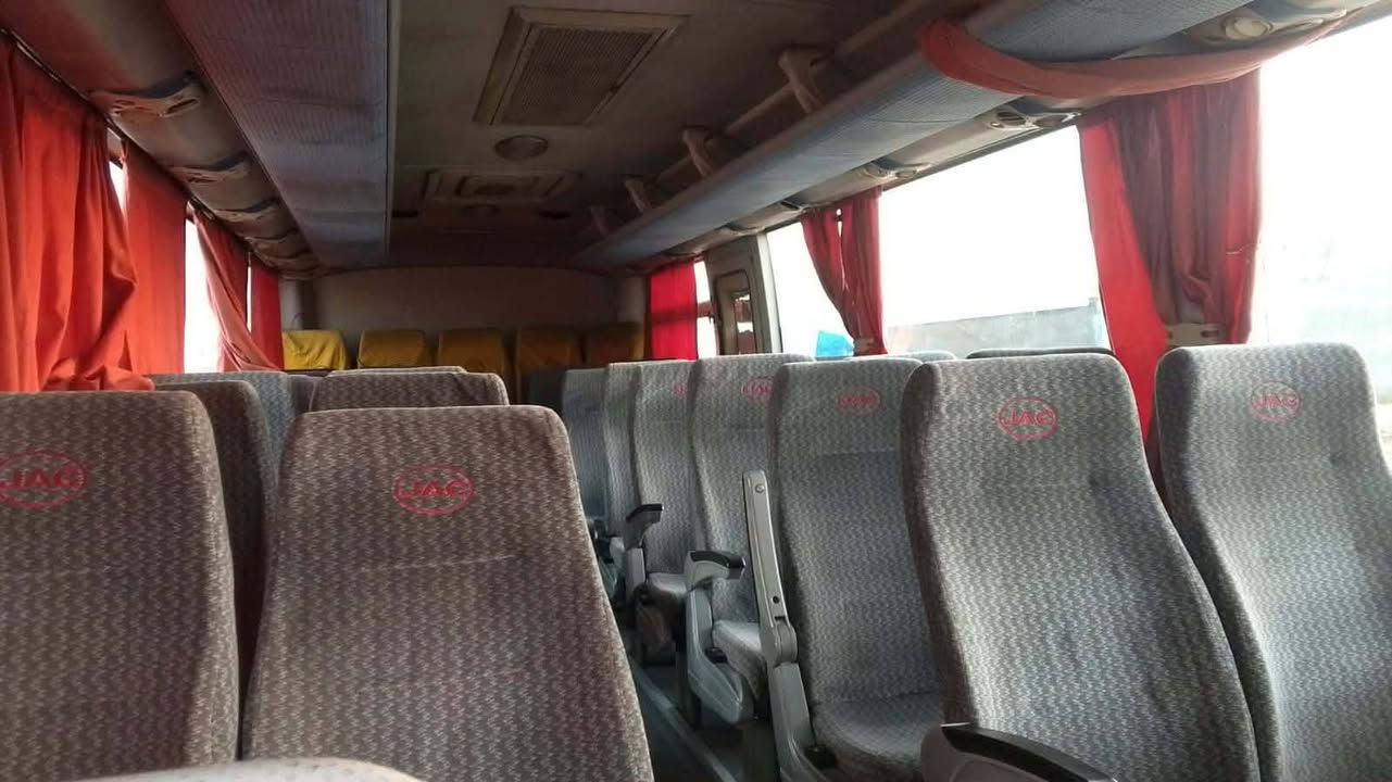 باص صيني للبيع جهاز لاخر حبايه
***********
