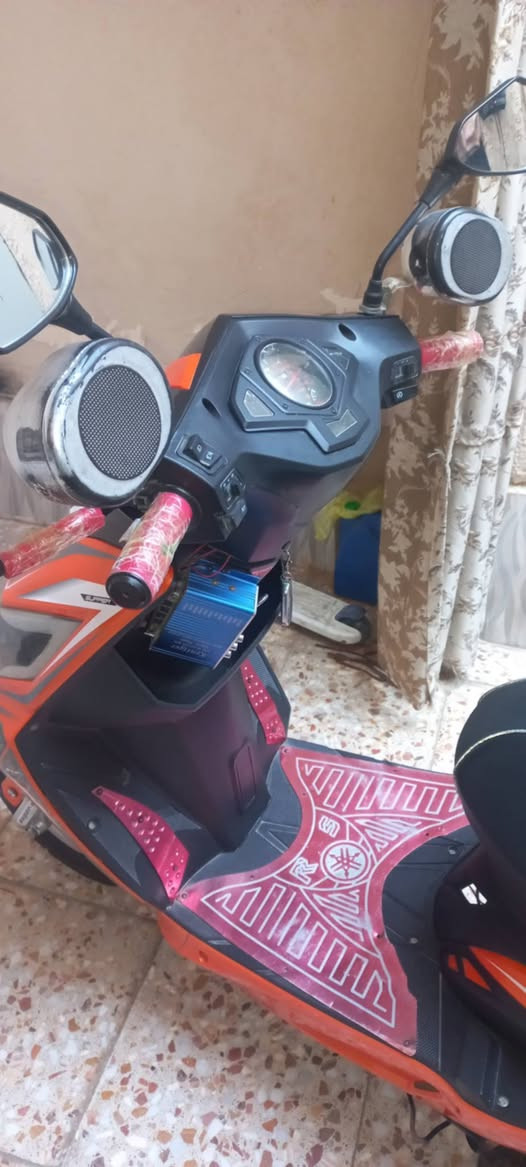 دراجه اف س "FS" 
دراجه مكفوله كفاله عامه 
 قفل ستيرن 
حتى سماعات بيه
الدراجه نكره سلف بكل وقت 
أي نقص مابيها ترايك وين متريد  
انسه شي اسمه عطل فول نظافة 💯
السعر 750 وبيه مجال
مكاني ناصرية - مركز
/*********** /للستفسار
دراجه انضف من صوره
