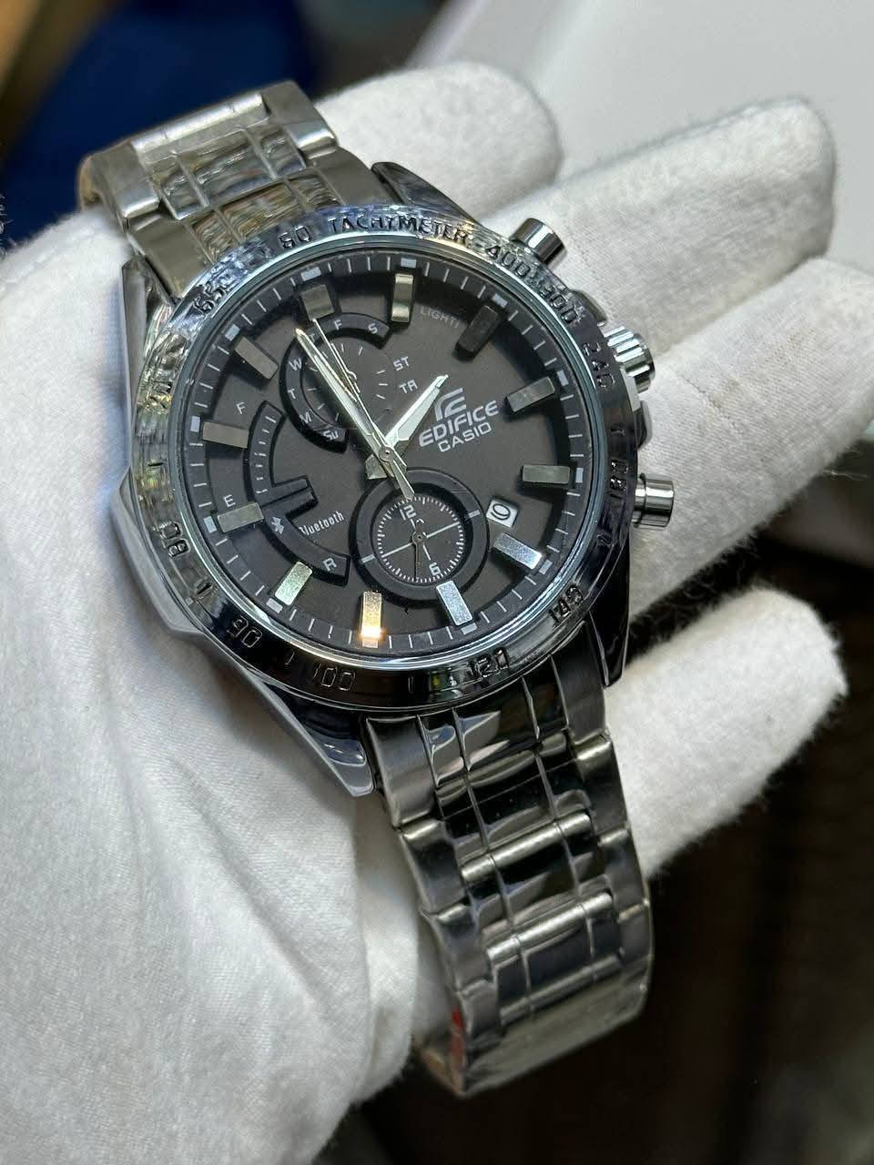 ساعه ماركه كاسيو ياباني بهذا الشكل كلش حلوه وراقيه كوالتي عالي سناتر شغاله خلي سعر وبل عافيه على ياخذها


**إذا كنت صاحب هذا الإعلان وتريد حذفه لأي سبب، رجاءا أرسل رسالة إلى الدعم الفني**