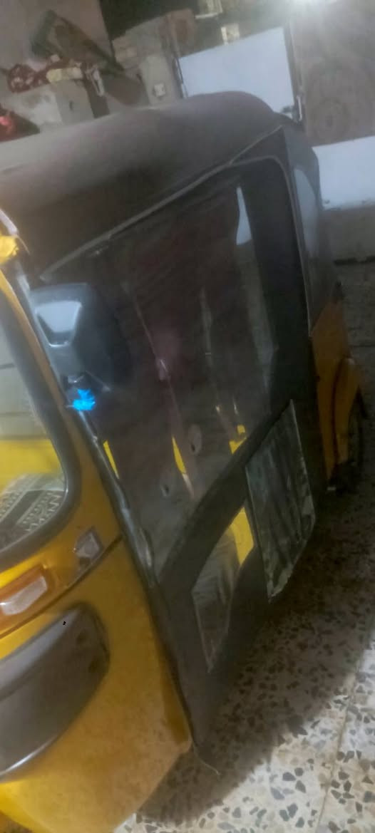 تكتك موديل20 تكتك خير من الله لا صبق ولا معجون بيه ضربه بصيطه كلش جوا البرده ما بينه المكينه تخبل لا مجفته ولا تبخير قفله ب5 علا الفيس ما متواجد هاذ رقمي ‏‪***********‬‏
