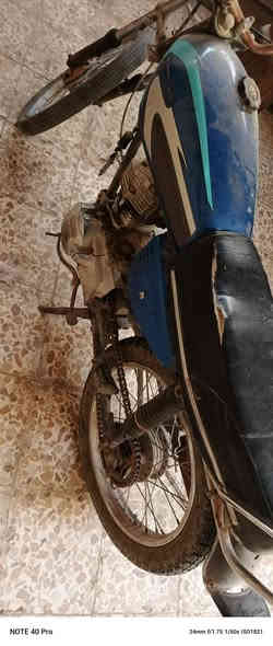 سلام عليكم دراجه للبيع انيرجي يراني اوراق  دراجه شغاله موديل 2014 سعره 350 قفل هاذ رقمي *********** العنوان ام قصر شارع 19 صفحت المشروع
