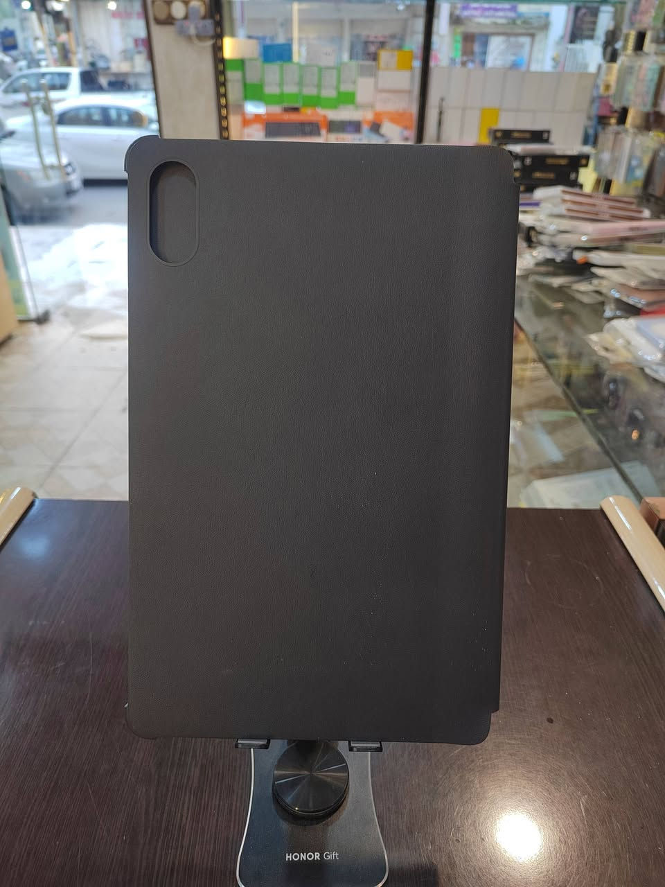 السلام عليكم ايباد هونر X9 ذاكره 128 رام 4+3 نضيف حيل شرط جلخ مابي بدون شاحنه السعر 175 الف مكاني جانب الأيمن حي 17 تموز ***********
***********
