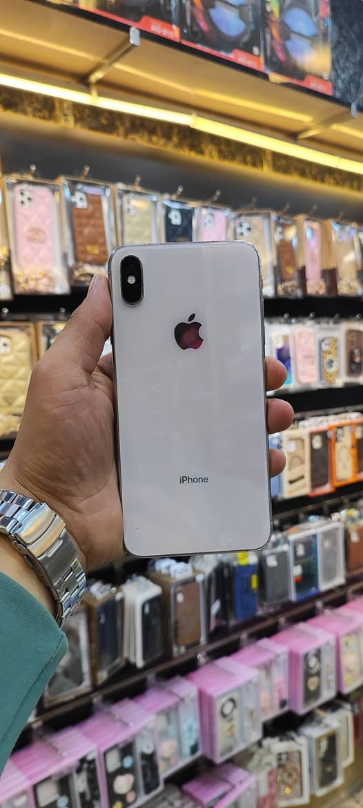 ايفون اكس ماكس🤍
السعرر ناررر195🔥
الذاكره 64
 البطاريه 100🔋
 شاشه  اصليه✅
 سيم 1✅
النضافه فول 💯
بصمه شغاله ✅
ضمان جهاز  +وصل محل👍
عنوان محل موصل سوق النبي مقابل خزان ماء📍
       سنترـــM 
للاستفسار كورك بي واتساب راسلني🤳 
*********** واتساب 
‏‪0777 757 7337‬‏
توصيل جميع المحافظات
