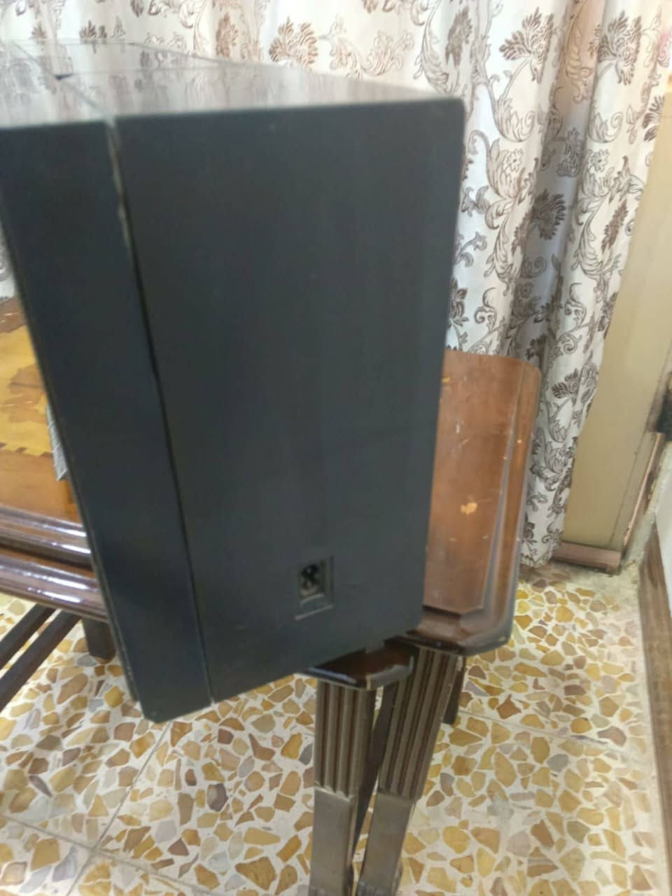السلام عليكم ورحمة الله وبركاته جبنالكم تحفه فنية من اندر النوادر مسجل وراديو للبيع عاطل ديكور انتيك ابيع بحساب عاطل مكان موصل يوجد توصيل كافه محافظات العراق السعر ٥٠ مع التوصيل


**إذا كنت صاحب هذا الإعلان وتريد حذفه لأي سبب، رجاءا أرسل رسالة إلى الدعم الفني**