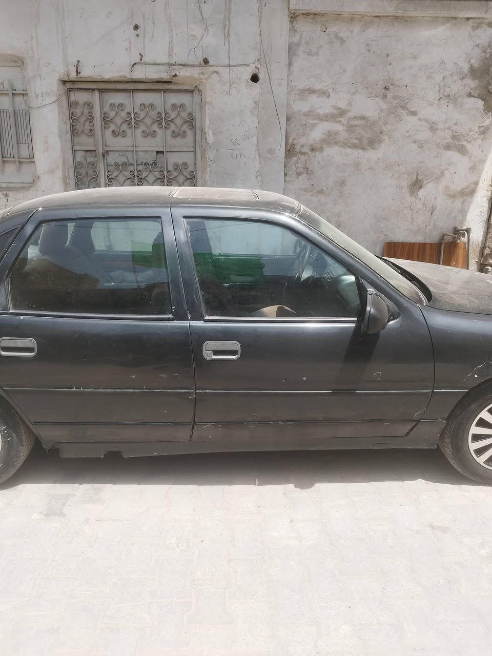 سياره اوبل موديل ٩١ مكينه وكير خير من الله سياره جاهزه تحويل مباشر السعر 27 وبيه مجال الرقم ***********
