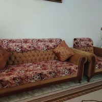 ٥ قطع • صناعة تركية • شبه جديد