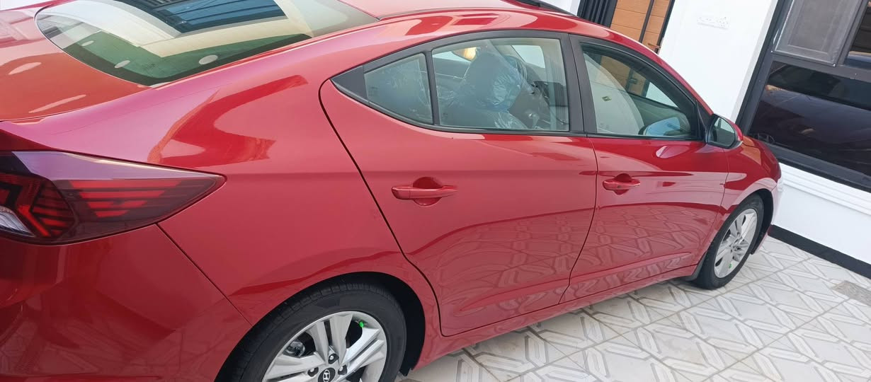 السلام عليكم النترا موديل 2020 وارد امريكي بيها قطعتين صبغ فقط بدون بارد بدون شخوضه السياره فول فاتحه بصمه رقم بابل السياره جاهزه من كل شيء مكان سياره بابل السعر 130 وبيها شويه مجال  رقم الهاتف ***********
