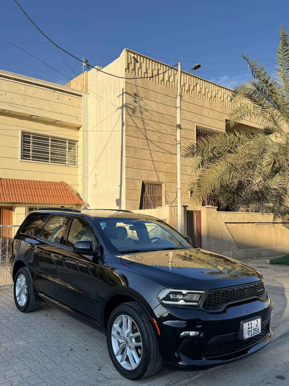 السلام عليكم
دوج دورنكو 2023 GT فوريل درايف سبعه راكب
ماشيه 14 الف  
حادث جاملغ امامي ايمن وامبدل نفس الون يعني بدون صبغ السياره باقي السياره كفاله وشرط بدون دواخل
مواصفات 
تدفئه تبريد كشنات + تدفئه استرين + كشنات جلد+شاشه جبيره
رادار جانبي  وامامي + صندوك كهرباء + تبريد خلفي منفصل وباقي المواصفات الاستندر 
مكاني بغداد المنصور
السعر 298 وبيه مجال
***********
