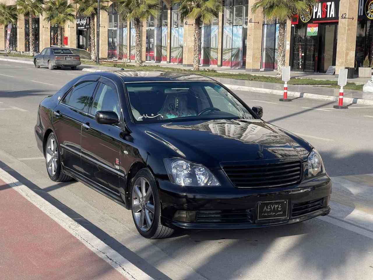 شوێن سلێمانی ژم *********** واتساپ
شاهینە بڕاوە بڕاوە 
مۆدیل 2007 
گیر گەورەی مەکینە 180 مەرغوب 
کوشن کارەبا 
ئاوینە شەفت 
شاشەو کامیرا
ناوچەی کوێر 
سێ دووگمە 
تەبرید ساردو گەرم مەزبوتە
چوار تایەو ویلی دینکەی جوانی لە ژێرە
سەیارەکە ماشاللەی ئەویت 
هیچی پیوە نیە 
کەڤەر گۆڕاو بەشەرت شانسی بەشەرت
