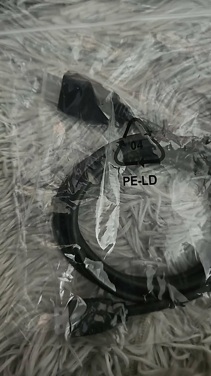 شاشه بهل شكل غراضهة كامله سعرهة ٥٠


**إذا كنت صاحب هذا الإعلان وتريد حذفه لأي سبب، رجاءا أرسل رسالة إلى الدعم الفني**