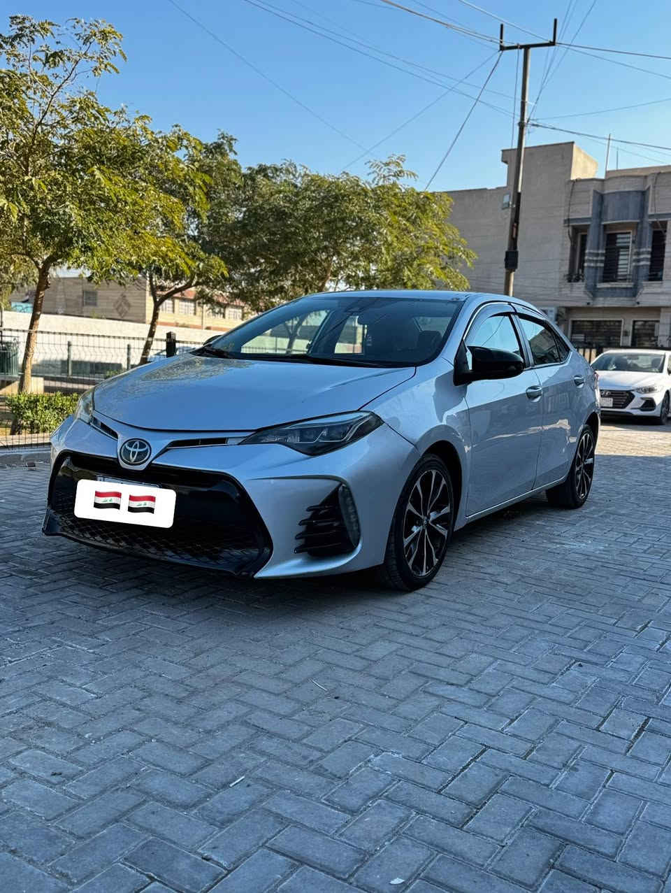 سلام عليكم
كورلا مديل 19 رقم بغداد 
بيه فقط بنيد بدون دواخل 
مكينه ١٨٠٠  
السعر ١٣٢وبيه مجال 
مكان بغداد سيديه 
***********
