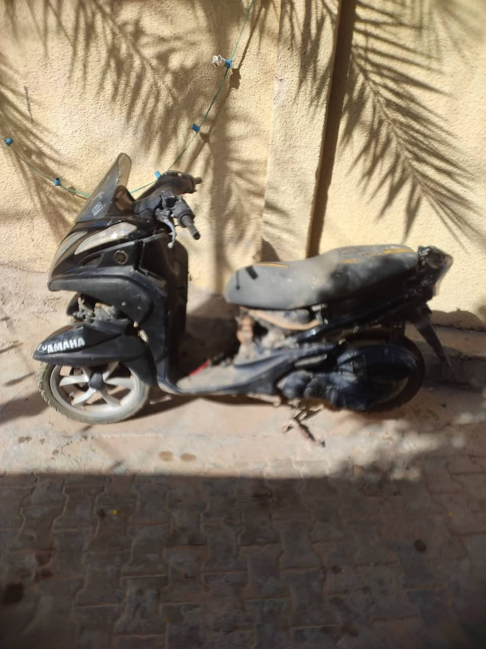 اسلام عليكم ياماها ياباني للبيع ابيع هل موجود عطل كهربائيات ونتركت صار سنه ابيع كوم حديد كفراتها كامله للاستفسار *********** ولحد يگلي اكتب السعر لأن ما اعرف سعرها قبل سنه صارت ب10 ورقات عليه وهسه ما اعرف شتوصل

