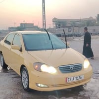 سيارة كورلا نحله للبيع مكينة 1800 بيها خيط بخار  سياره حداديه تخم تاير...