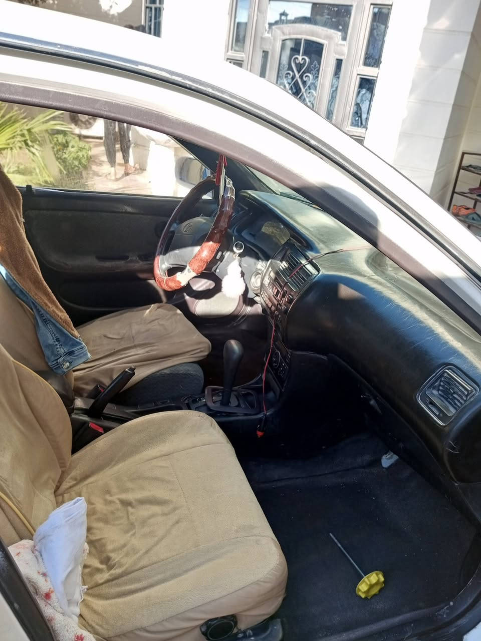 سلام عليكم كورلا موديل 1994
كير محرك صدر مكفول 
تحويل ثاني يوم 
سيارة مثل مواضح بالصورة السعر 48
***********
