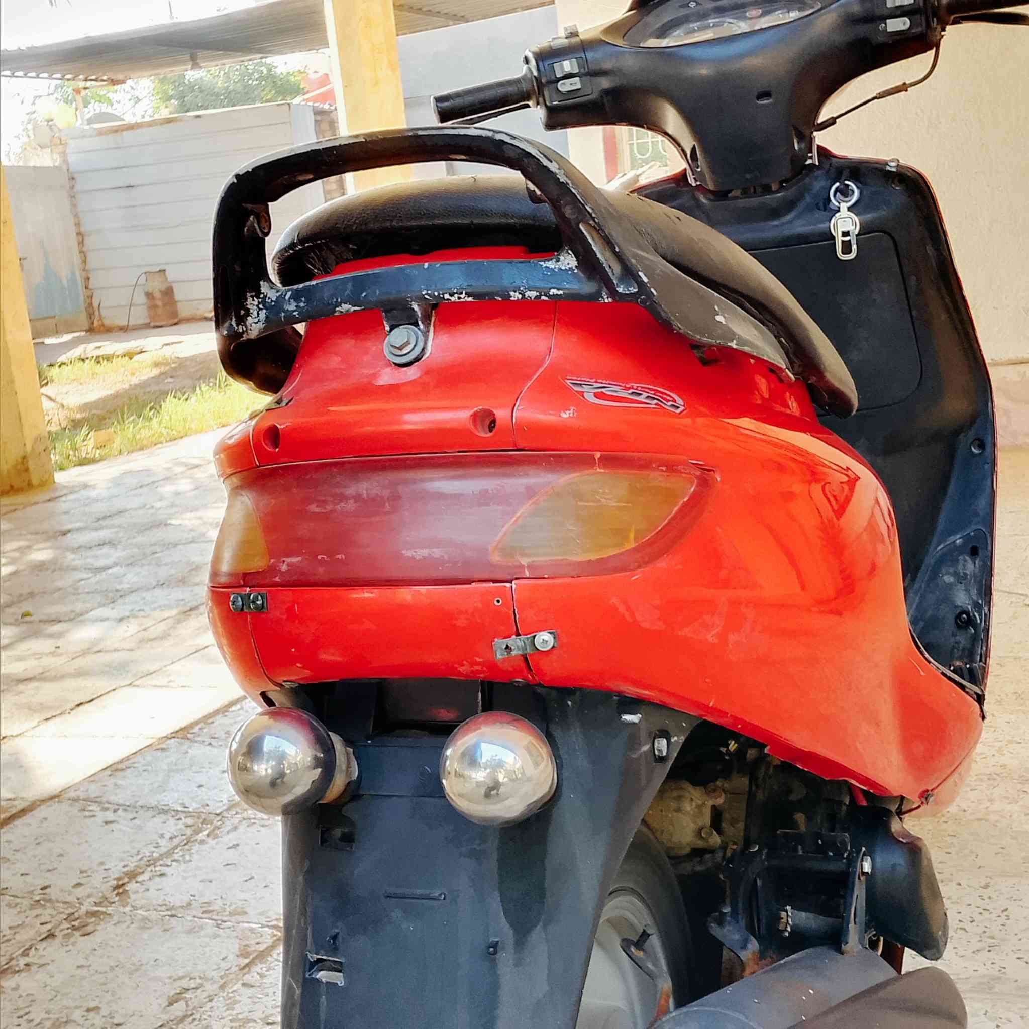 السلام عليكم دراجه للبيع نضيفه الدراجه السعر 300 مكاني حله حي الجزائر
***********‬‏
