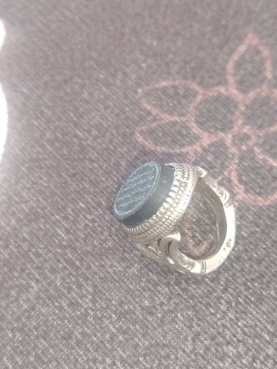 سلام عليكم محبس البيع عباس ابد قيم وخذ مكان ديالي بلدروز ***********
