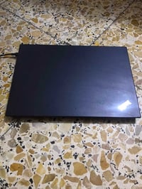 لابتوب لينوفو مواصفات  المعالج i5 جيل الثامن  الرامات 8 الذاكره 256ssd...