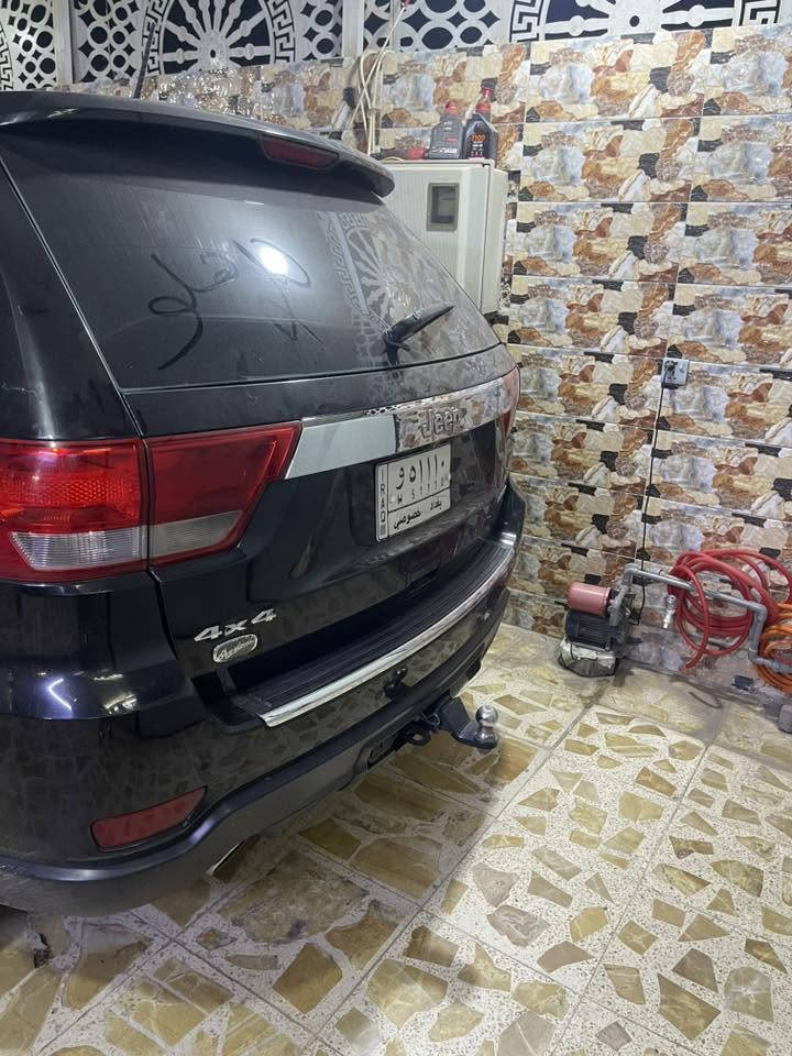 سلام عليكم جيب مديل 12فول مواصفات 
محرك ثمانيه 8سلندر سياره بيه منضومه غاز 
وحادثه صبق عام بمريكه صور الحادث بنشر 
وباقي تفاصيل بنشر عارضه سياره 130$ شراي 
يتصل ***********عنوان سياره بغداد المدينه 
بسمي سياره تحويل مباشر
