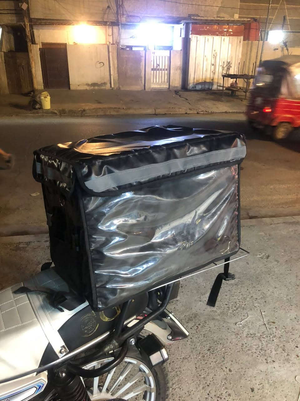صندوك مال دلفري للبيع جديد استخدام شهر رايدة ب15


**إذا كنت صاحب هذا الإعلان وتريد حذفه لأي سبب، رجاءا أرسل رسالة إلى الدعم الفني**