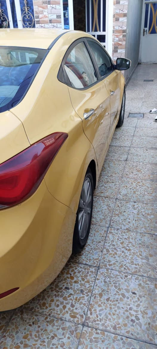 يا الله السلام عليكم الانترا خليجي 2015 محرك1800 السيارة حلوه  اخوان السعر 100 وبيها مجال بصيط رقم  *********** العنوان بغداد حي النصر
