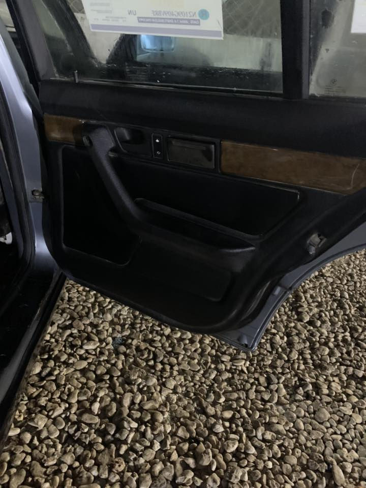 سلام عليكم بي ام 525للبيع او مراوس بگير عادي فقط 

السياره  مكينه مفتوح  تبخر وترايك وين مايعجبك  وشرط ٢٠٠ دك بيه كير اوتو تبريد شغال ثلج وياله ١٧ داخل نضافه ٩٠ بل ١٠٠ كشنات كهرباء شغال  
 السياره كهربائيات كله شغاله مابيه كلوب طافي  رقمه كربلاء دولي السنويه لل 30مكان السياره ديوانيه ب أسمي السعر ٤٠ وبيه مجال رجائاً المو شراي لايتصل ويواعد هذا الرقم بي وتساب *********** وهذا مابي فقط اتصال *********** اسف عل أطاله
