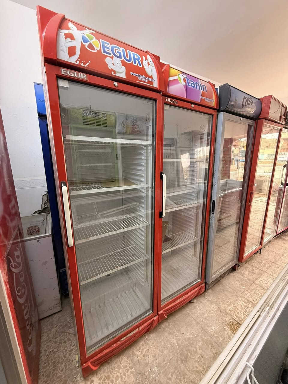 عارضات للبيع تركي الأصلي عمودي طرحي الشراي يتصال *********** واكو توصيل مكاني مدينه الصدر ضمان شهر
