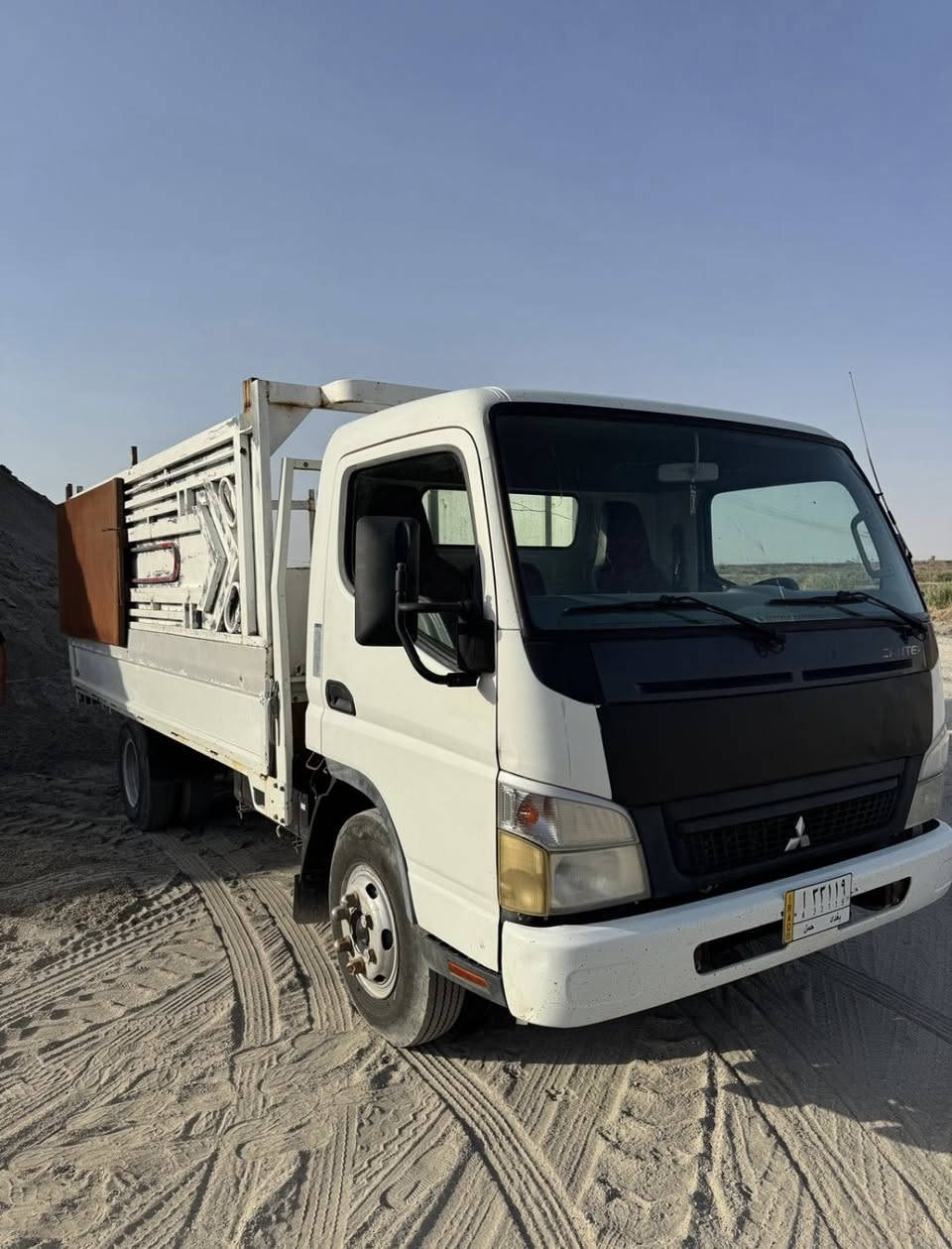 من رخصت لادمن
تنكر لبيع 
موديل 2015
سياره خير من الله 
مكينه شرط لا بخار ولا تنقيص
رقم ***********
