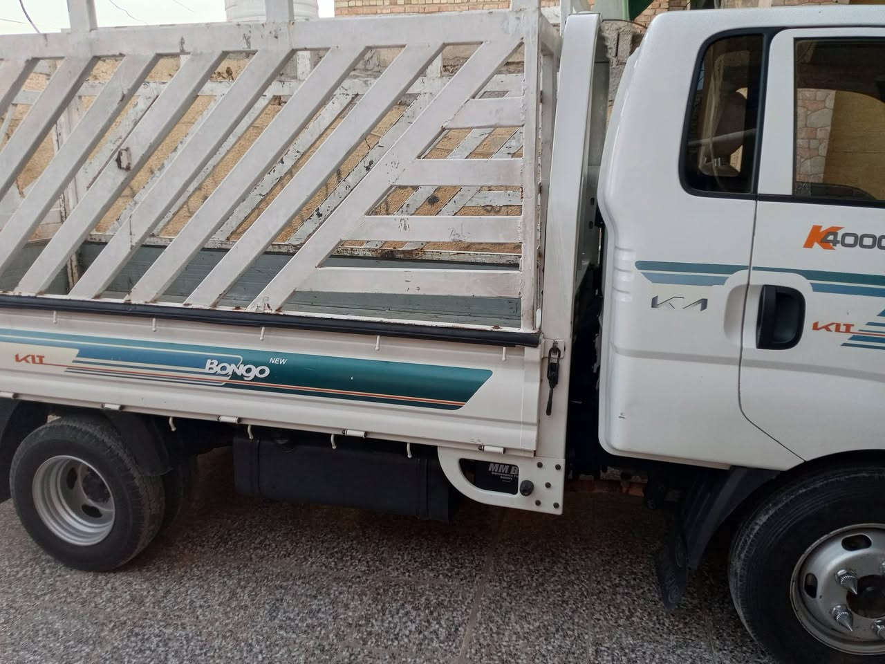 سلام عليكم مديل 22سعر 165بي مجال ***********
