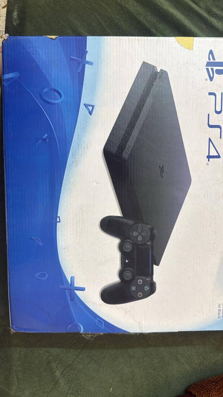 -يوجد بلي فور سلم اونلاين للبيع❗-
-جهاز اصلي مو بالة❗ مع جوسيتك اصلية مو بالة❗-

-جهاز ما يعاني من صوت اثناء لعب ولا حرارة ولا اي تقطيع اثناء لعب✅-
-وجهاز مع كارتونه اصليه كامله محلقاته فقط كيبلHDضايع-
-جهاز ما مفتوح ولا مرة ولا متصلح ولا متبدل تكدر تتاكد وما يعاني اي مشكله هاردوير وسوفت وير❗-
-تكدر تفحص جهاز وتتاكد وتسال اي شي وسعر جهاز خاص وبيه مجال بالي يرضيك😁-

العنوان-بغداد  -بغداد جديدة او الغدير


**إذا كنت صاحب هذا الإعلان وتريد حذفه لأي سبب، رجاءا أرسل رسالة إلى الدعم الفني**