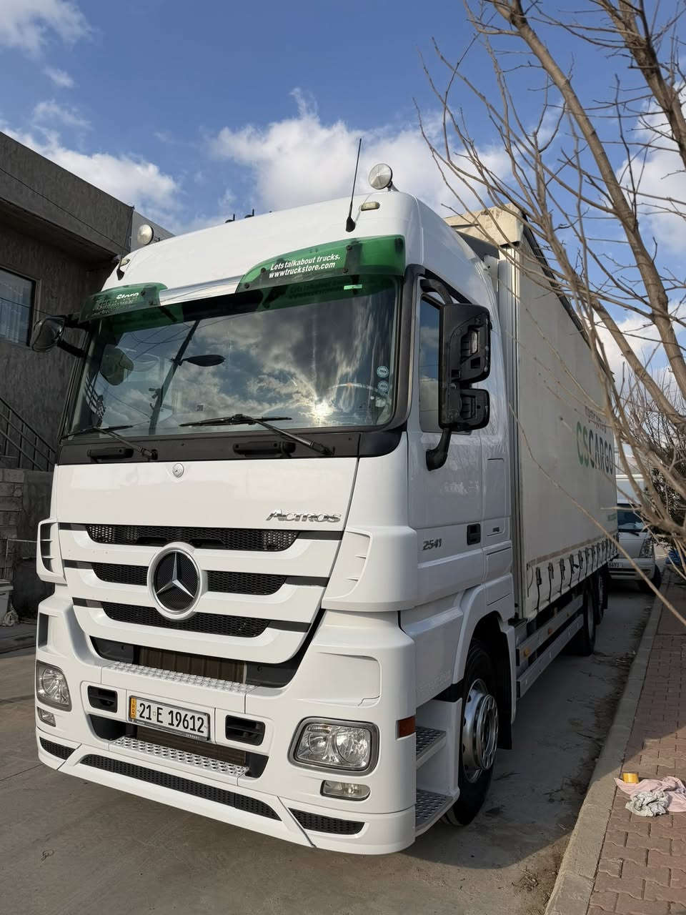 ئەکترۆز حەواجب 2009 فول مواسەفات  بدون حاسەو کامێرا  توخوم تایەرات جدید ***********(***********
