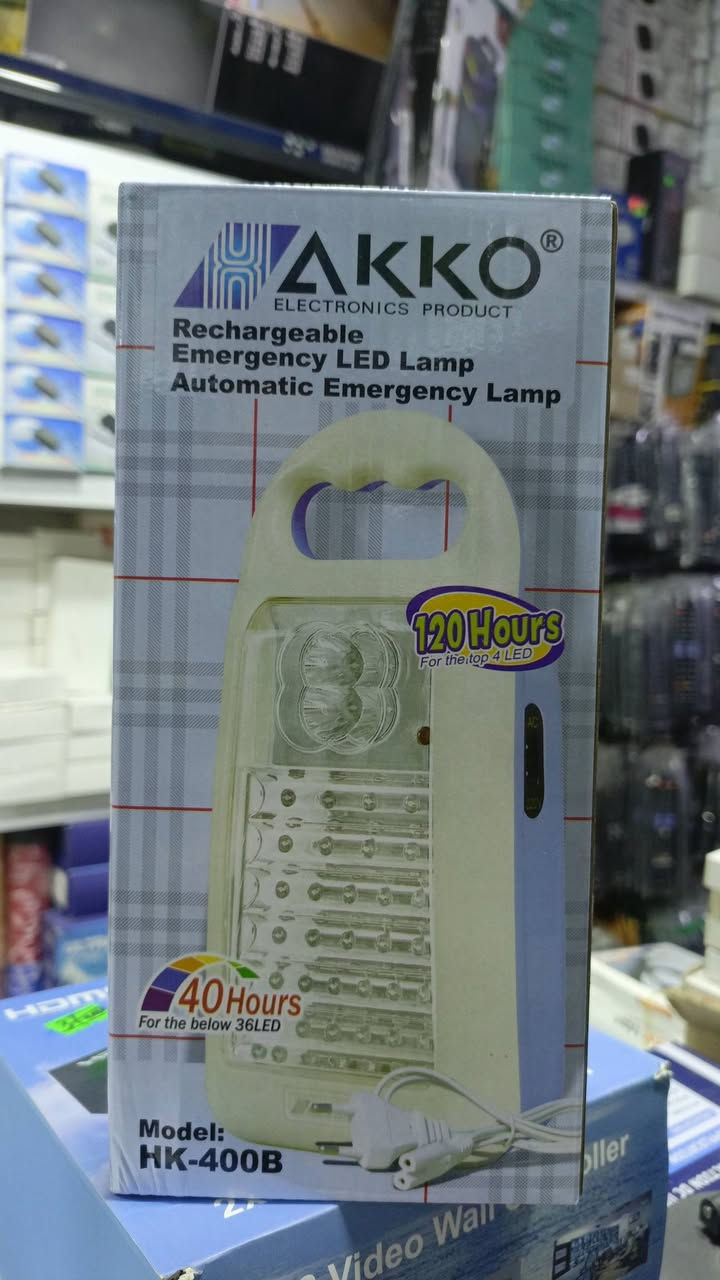 شمعه شحن ٤ لد * ٣٦ لد أصلي 💯✔️💯
السعر ب١٥٠٠٠ ألف 
أياد للصوتيات والمرئيات كوت حي الزهراء قرب مركز الخلود هاتف ***********
