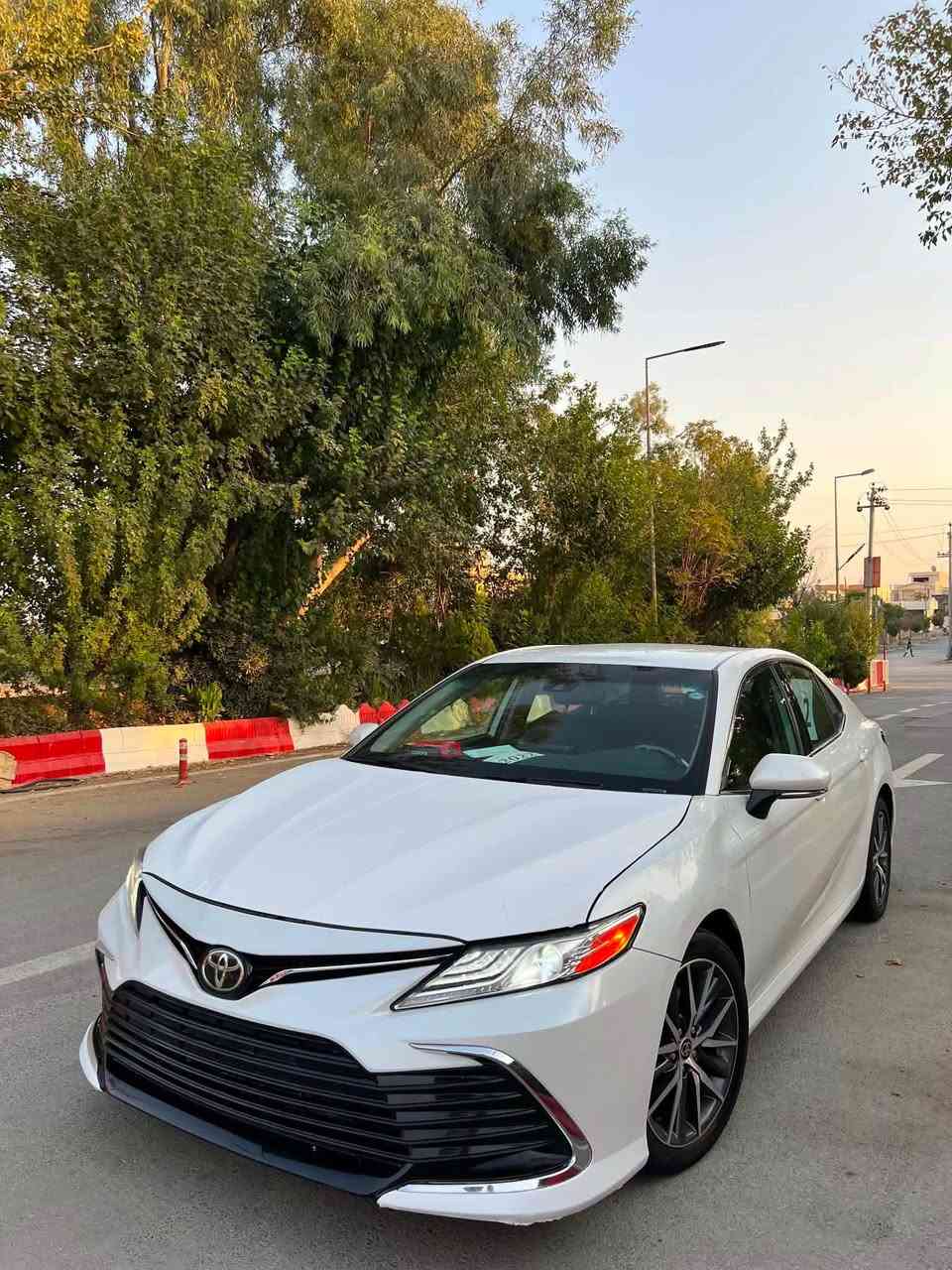 بەناوی خودای گەورە
Toyota camre 2022 XLE 
*********** Vibar whats app  
تۆیۆتا کامری ٢٠٢٢ xle
رەنگی سپی سەدەف مواسەفاتی xle فولی بی پانۆڕاما سەیارەکە رەقەم یەک جوان و پاکە کوشن جلد هیتەر شاشە گەورە ڕادار تەحدیل سورحە 
ئەوتۆ فول لایت لید 
بریک بەسمە شەخال ئەوتۆ هۆڵد  
سێ مود لخوڕین ئیکۆ نۆرمال سپۆرت
بەردی گزۆز ڕادار هەمووشتێکی بەشەرت موبایل جارج فول فول مواسەفات هەموو گیانی بەشەرت سەیارەکە زۆر پاک و لۆک ماوەتەوە
٨٢ مایل ڕۆشتووە
سەیارەکە دوپارچەی بۆیاخە بۆنت و چەمەلاخی لای سەکن بەبی ناو بی ئەرباگ شانسی بەشەرت
گیر مەکینە کارەبای تومدو تۆڵی هەموو گیانی بەشەرت سەیارەکە رەقەم یەک جوان و پاکە بەشەرتی وەکالە و بەناو کردن ڕەقەم هەولیر
ناونیشان ڕانیە
***********
***********فایبەر وەتس ئەپ رانية, السليمانية
