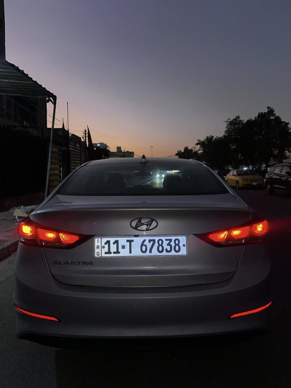 السلام عليكم الانترا ٢٠١٧ وارد أمريكي بيه صبغ بنيد وقماره مكان رقم مال قبق جنطه بنيد طاير ع كصه قماره صبغ مرشوشه كلير قماره بدون دواخل سياره ليبل واحد كفاله من تبديل من شواصي من لغد كفاله عامه كير مكينه صدر تبريد تخم تاير كفاله سيارة جديده رقم بغداد أنكليزي سياره بيه بارد جاملغ امامي وهلال خلفي مكان سياره حي اور سعر ١٠٨ رقم *********** شراي يخابر غير متواجد ع نت ابيع ع سونار  مكينه ٢٠٠٠ دوش مكفوله
