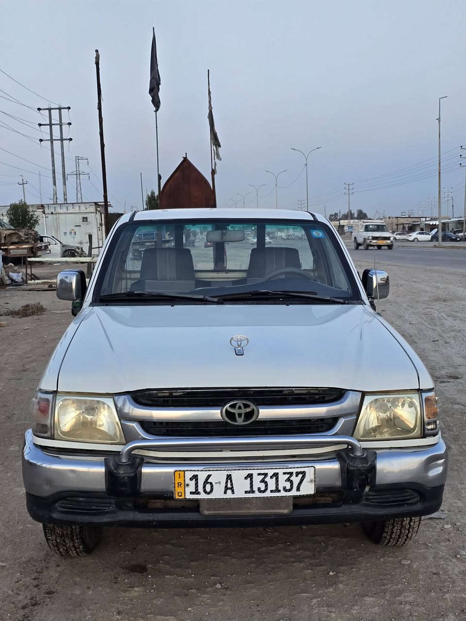 السلام عليكم
بيكم موديل 2002 رقم قادسيه دولي 

مكفوله سياره جديده وجاهزه من كلشي 

كير محرك على وظع الشركه 

حداديه جديده تخم تاير جديد 

دوشمه جديده 

السعر 97  وبيه مجال 

الاتصال *********** مكاني ديوانيه
