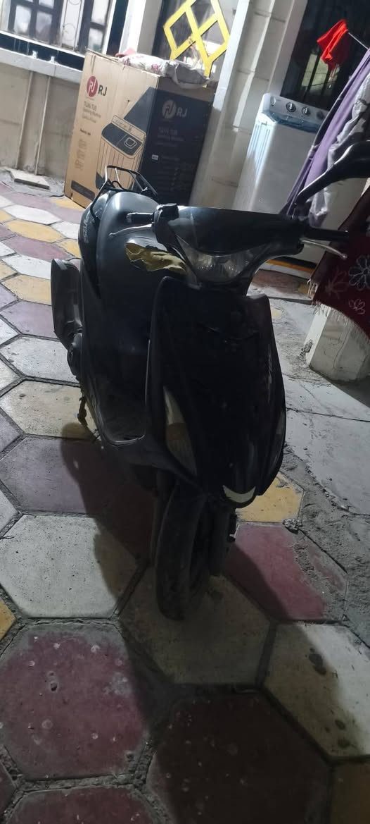 السلام عليكم
دراجة ادرز ما مستفاد منه تحتاج إلى ملف لان ضارب ويضرب اي باتري تبدله والسلف محتاج كتف شحن وشتغل الياخذه كوم حديد الدراجة نايمه ب البيت ما محتاجه لهالسبب رايده من الاخير قفل 275 الف مكاني الزعفرانية قبل جسر ديالى واتساب ***********
