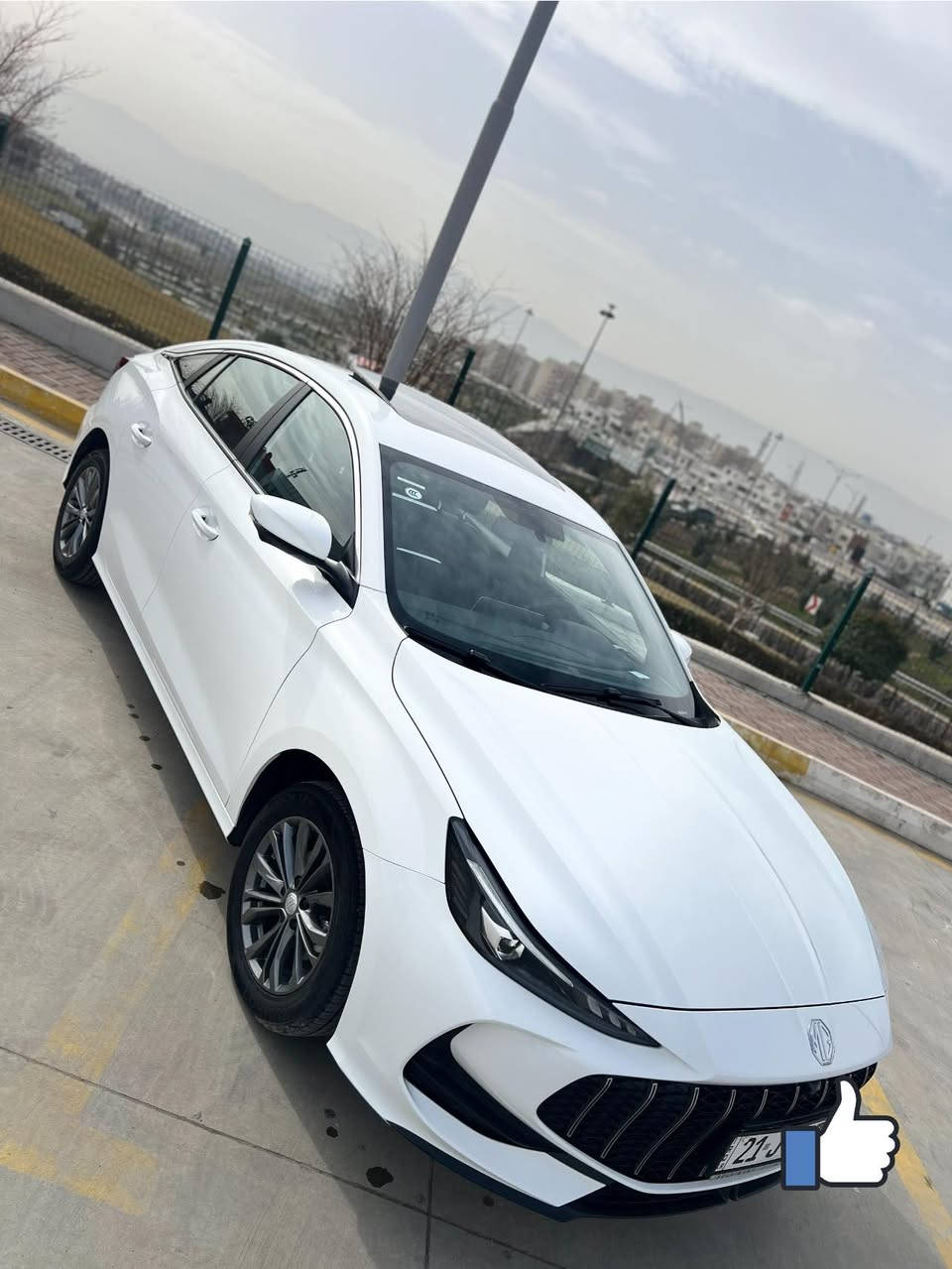 MG 5 GT 2025 للبيع
سيارة بدون صبوخ شويه بارد بين باب و جاملغ طرف السايق واضح ناشر بل صورة 

ماشيه٣ الف كم فقط زيرو

فول مواصفات 

كاميرا ٤

٣٦٠ درجه 

حاسات خلفي

لايتات زنون 

اشارات بالمري 

مرايات كهربائيه 

حساسات اطارات 

شاشه لمس الكبيره 

بصمتين 

صندوك بصمه

سايد بريك دكمه 

بلوتوث 

USB

ويل كب كروم 

كشنات جلد 

فتحه بالسقف 

تحكمات بالاستيرن 

السعر  120 ورقه

مكان السيارة السليمانيه

سيارة تحويل وكالة بشرط نفس يوم بسمي

 استفسار اتصال  ***********
